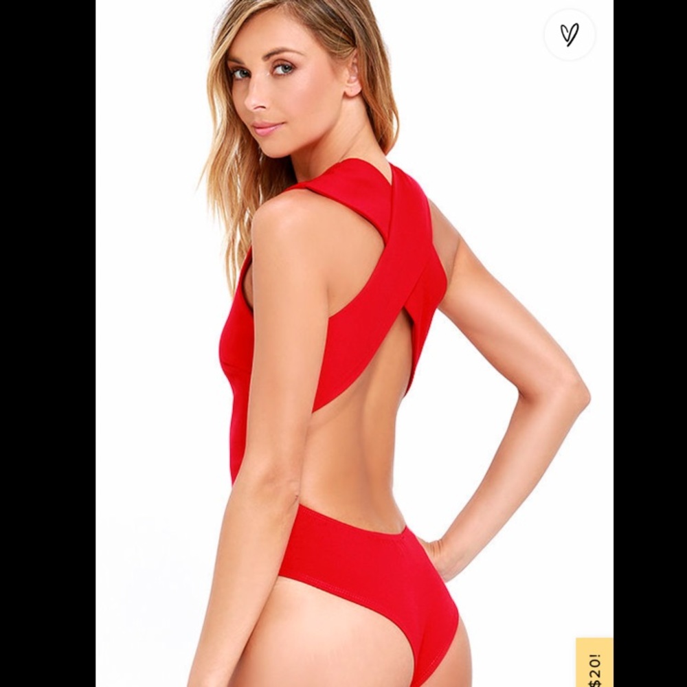 Lulu’s sexy red bodysuit NWT